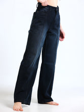 Load image into Gallery viewer, BOOT CUT