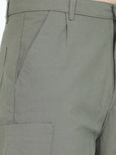 Load image into Gallery viewer, Linen Cargo Baggy Pant - Green