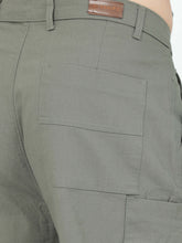 Load image into Gallery viewer, Linen Cargo Baggy Pant - Green